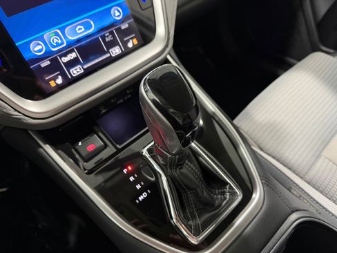 Used 2020 Subaru Outback Premium image 15