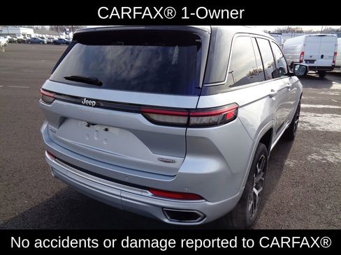 Certified 2022 Jeep Grand Cherokee Summit image 2