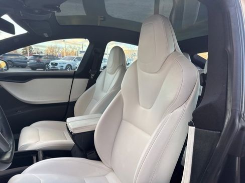 Used 2019 Tesla Model S 75D image 7