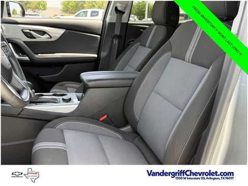 Certified 2024 Chevrolet Blazer LT w/ Convenience Package FWD image 24
