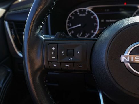 Used 2022 Nissan Rogue SL w/ SL Premium Package image 26