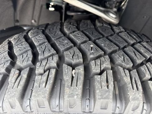 Used 2024 Ford Bronco Badlands AWD/4WD image 43