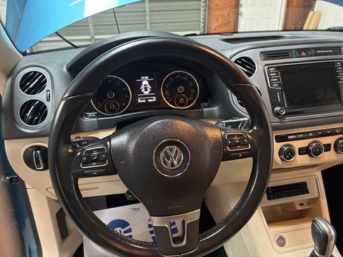 Used 2017 Volkswagen Tiguan S image 21