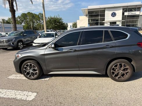 Used 2021 BMW X1 sDrive28i w/ Premium Package FWD image 4