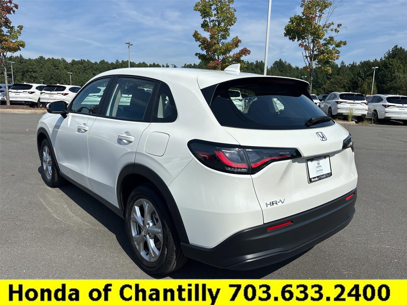 Certified 2025 Honda HR-V LX image 5