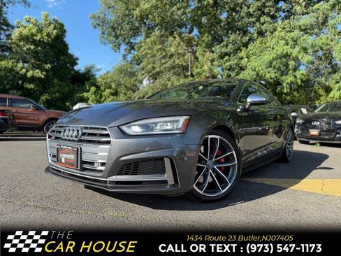 Used 2018 Audi S5 Premium Plus w/ Navigation Package AWD/4WD image 2