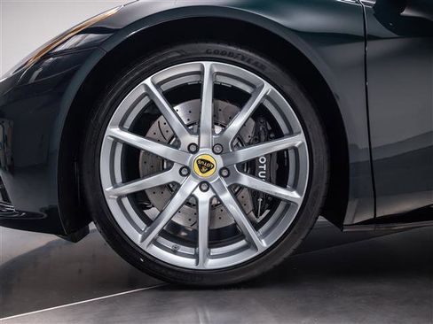 New 2025 Lotus Emira image 9