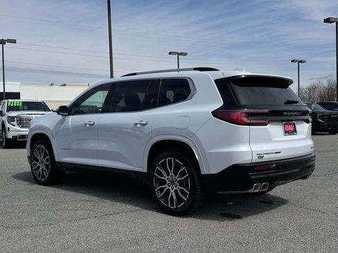 Certified 2026 GMC Acadia Denali Ultimate w/ LPO, Floor Liner Package AWD/4WD image 7