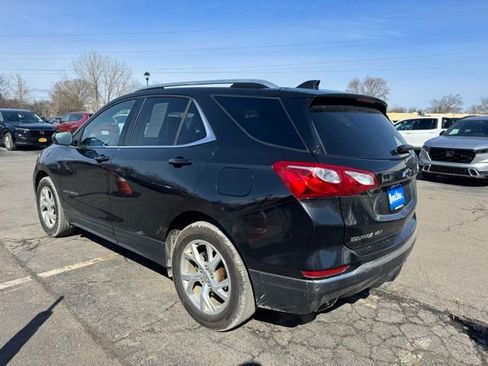 Used 2020 Chevrolet Equinox LT image 4