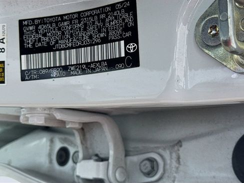 Certified 2024 Toyota Corolla LE FWD image 28