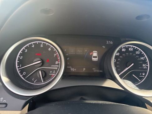 Used 2023 Toyota Camry LE AWD/4WD image 13