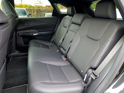 Used 2023 Lexus RX 350 F Sport image 29