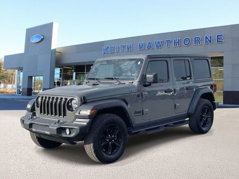 Used 2021 Jeep Wrangler Unlimited Sport image 3