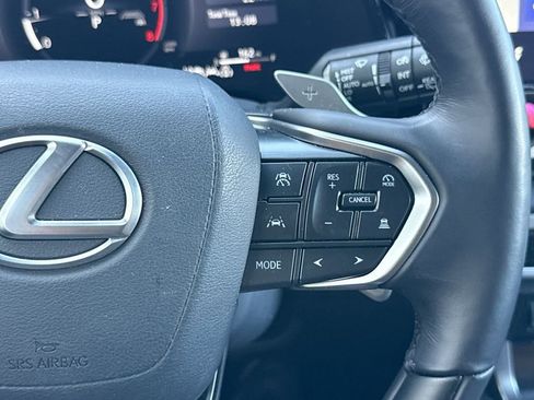 Used 2025 Lexus RX 350 Premium w/ Accessory Package (Z1) FWD image 27