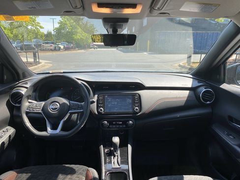 Used 2022 Nissan Kicks SR w/ Interior Electronics Package image 23