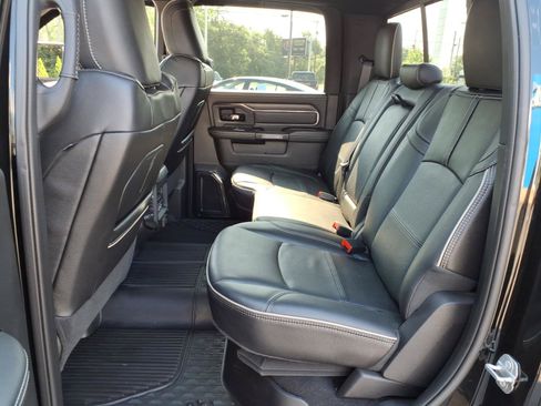 Used 2022 RAM 3500 Limited AWD/4WD image 6