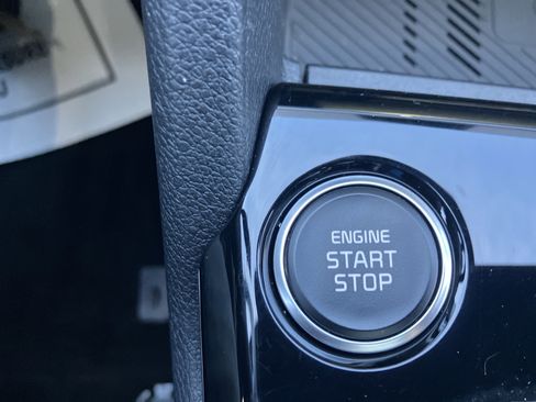 Used 2023 Kia Sportage X-Line w/ X-Line Premium Package image 25