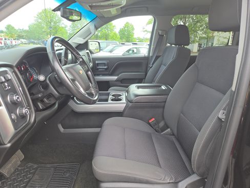 Used 2018 Chevrolet Silverado 1500 LT w/ All Star Edition AWD/4WD image 17