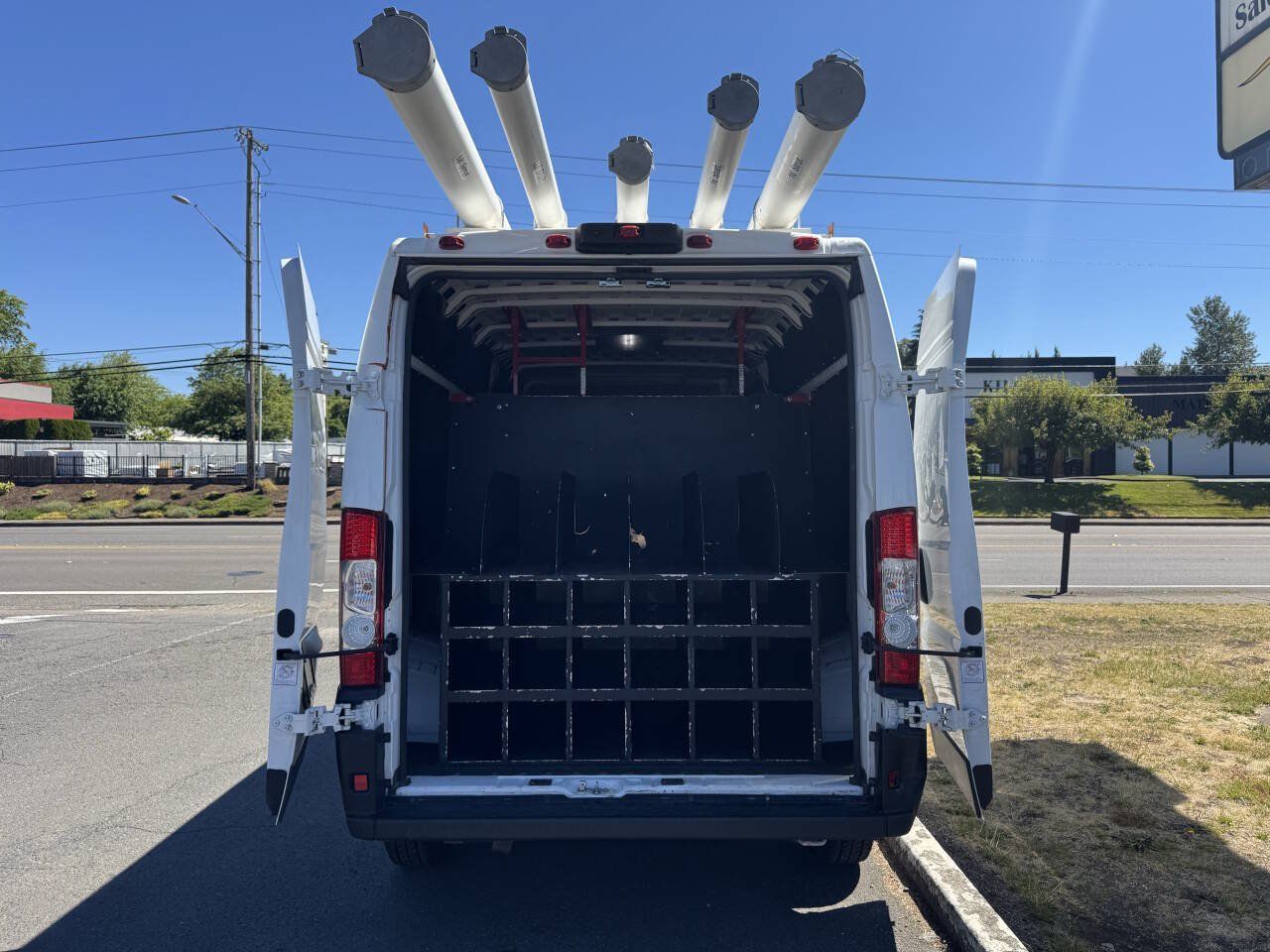 Used 2019 RAM ProMaster 2500 FWD image 5
