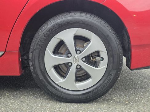 Used 2012 Toyota Prius Two FWD image 19