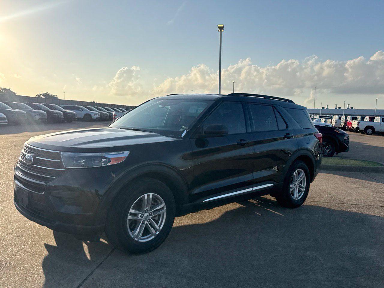 Used 2022 Ford Explorer XLT RWD image 11