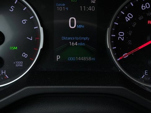 Used 2019 Toyota RAV4 XLE w/ Carpet Mat Package FWD image 37
