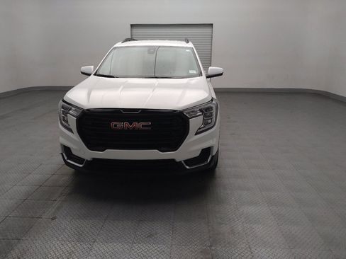 Used 2024 GMC Terrain SLE w/ Driver Convenience Package AWD/4WD image 15