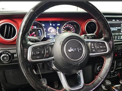 Used 2020 Jeep Wrangler Unlimited Rubicon AWD/4WD image 9