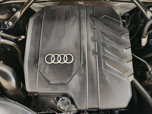 Used 2021 Audi Q5 2.0T Premium w/ Convenience Package AWD/4WD image 31