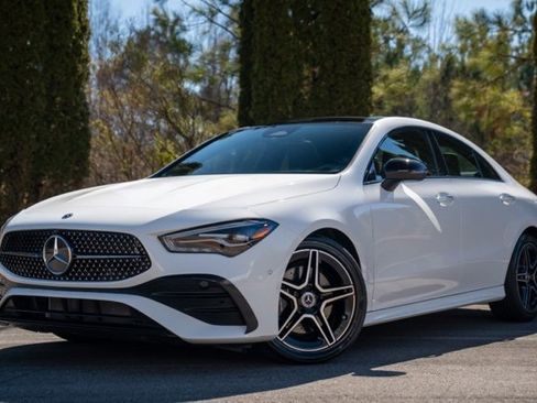 Used 2024 Mercedes-Benz CLA 250 image 1
