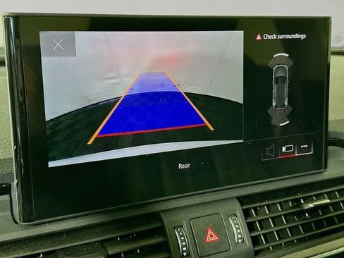 Used 2023 Audi Q5 2.0T Premium w/ Convenience Package image 16