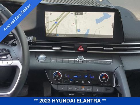 Used 2023 Hyundai Elantra SEL w/ Convenience Package FWD image 19