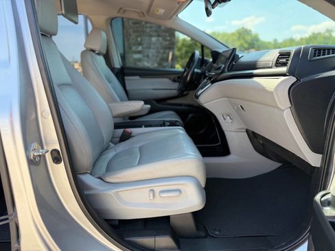 Used 2018 Honda Odyssey EX-L image 18