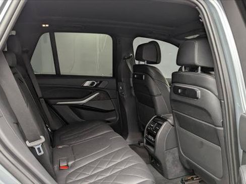 Used 2024 BMW X5 sDrive40i RWD image 19