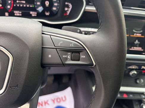 Certified 2025 Audi Q3 2.0T Premium w/ Convenience Package image 23