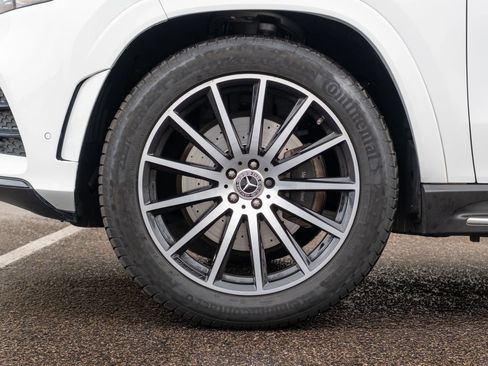 Used 2023 Mercedes-Benz GLS 450 4MATIC image 6