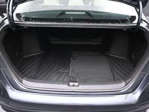Certified 2024 Honda Accord EX image 27