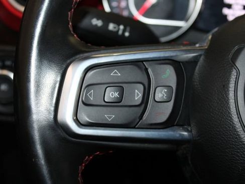 Used 2022 Jeep Wrangler Unlimited Rubicon AWD/4WD image 29