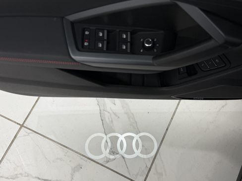 Used 2025 Audi Q3 2.0T Premium Plus AWD/4WD image 27