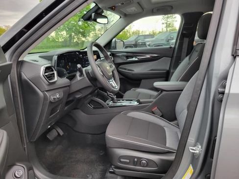 New 2026 Chevrolet TrailBlazer LT w/ Convenience Package AWD/4WD image 11