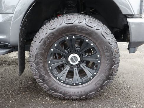 Used 2020 Ford F350 Lariat image 15