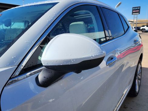 New 2026 Buick Envision Avenir image 12