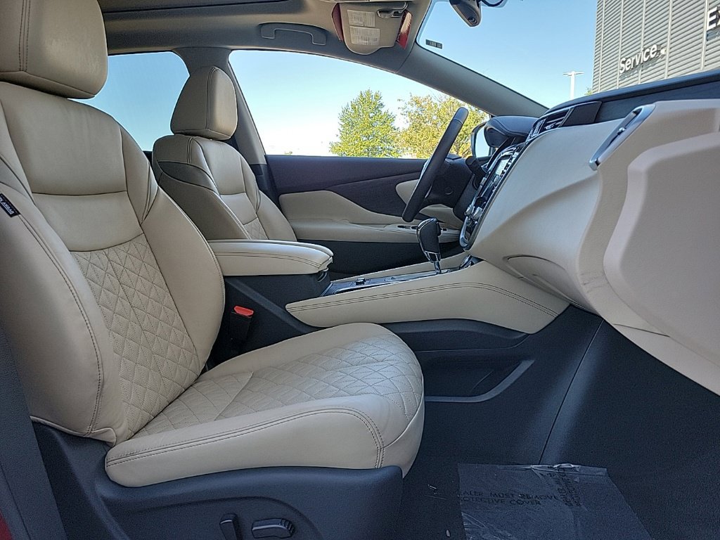 Certified 2024 Nissan Murano Platinum w/ Cargo Package AWD/4WD image 17
