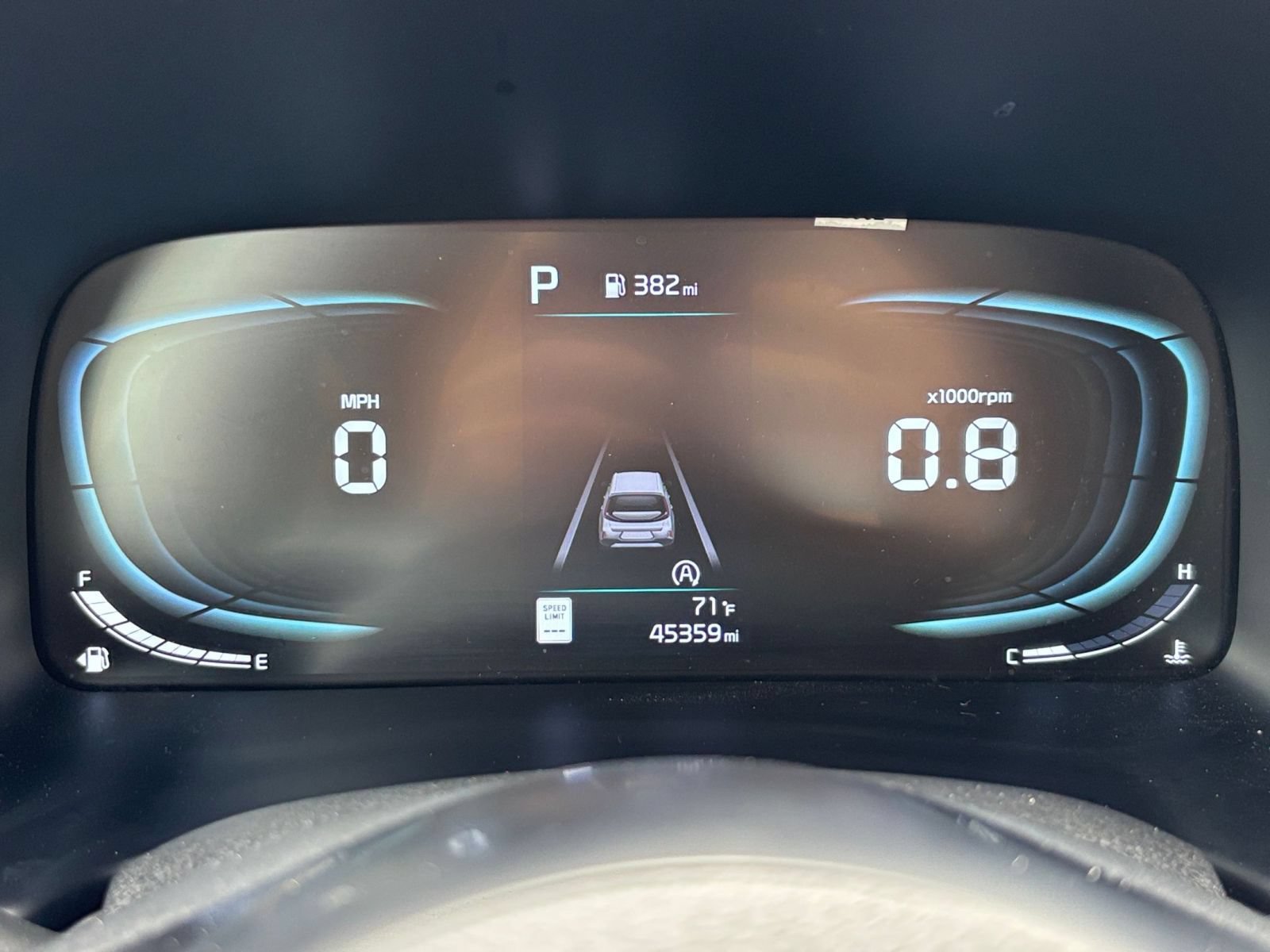 Used 2025 Kia Soul LX w/ LX Technology Package FWD image 37