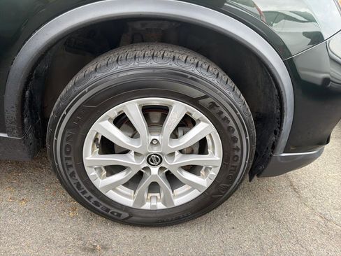 Used 2020 Nissan Rogue SV AWD/4WD image 4