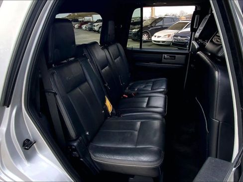 Used 2016 Ford Expedition Platinum image 20