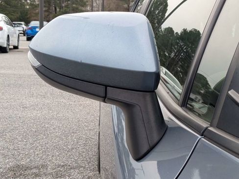 Used 2022 Toyota Corolla SE image 11