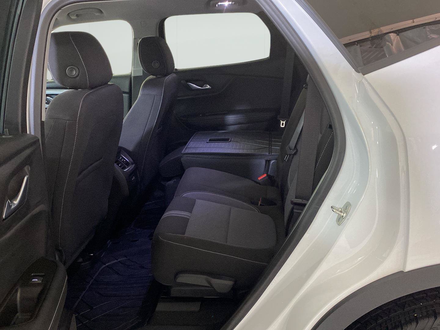 Certified 2024 Chevrolet Blazer LT w/ Convenience Package FWD image 17