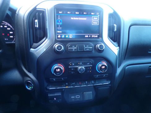 Used 2021 Chevrolet Silverado 1500 LT w/ Z71 Off-Road Package image 11