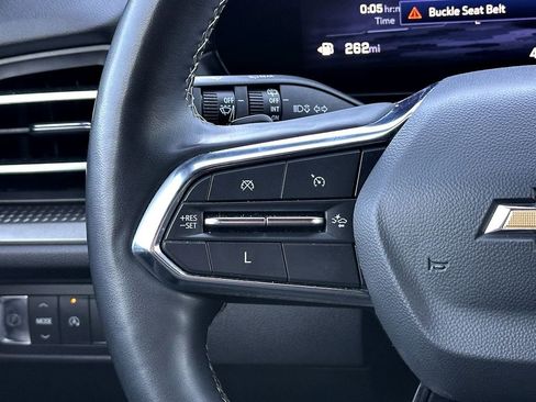 Used 2024 Chevrolet Traverse LT image 24